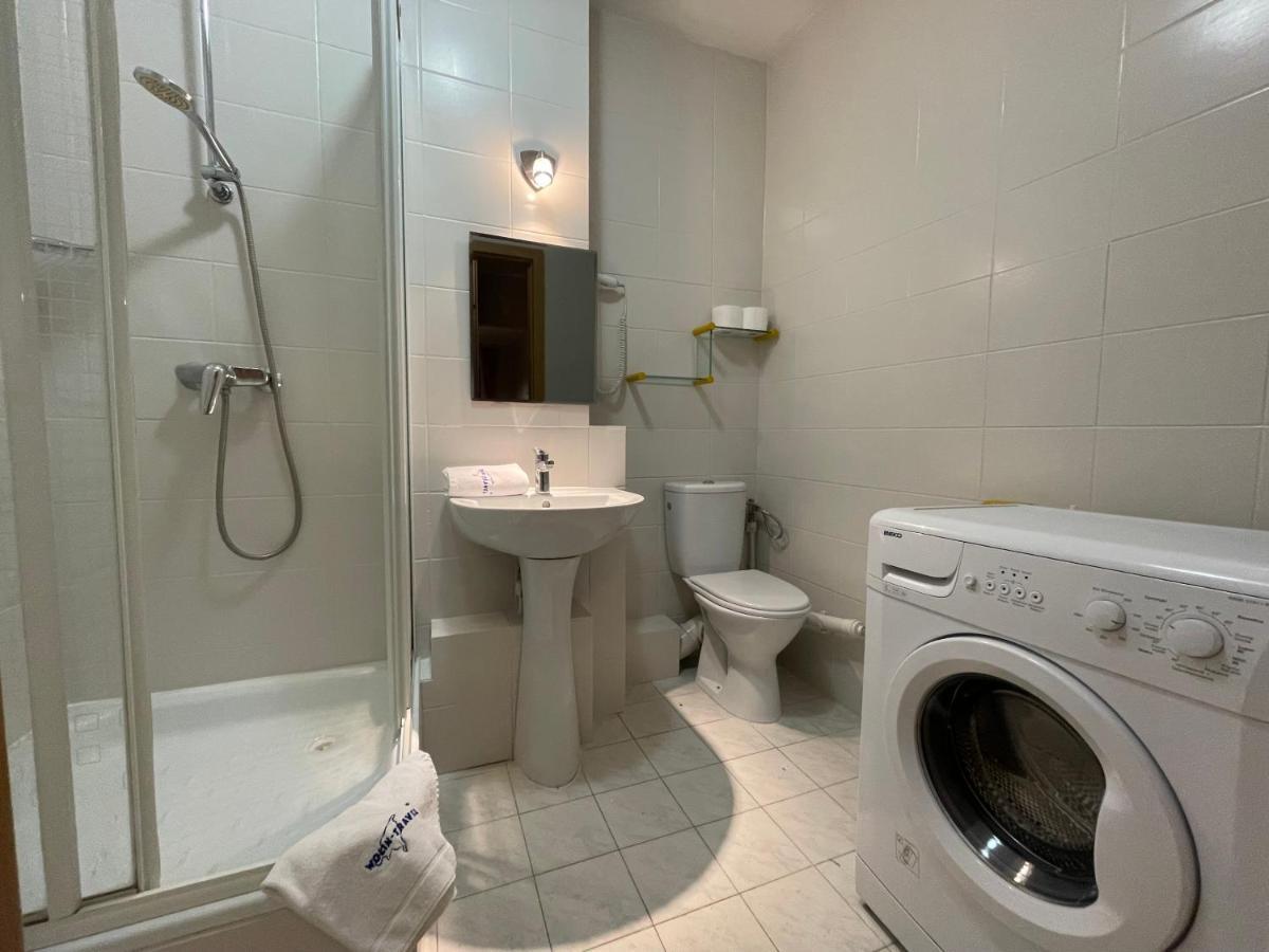 Wolin-Travel Apartament Dom Przy Parku 미엥지즈드로예 외부 사진