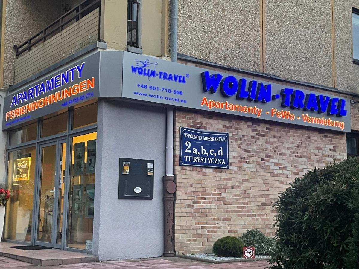 Wolin-Travel Apartament Dom Przy Parku 미엥지즈드로예 외부 사진