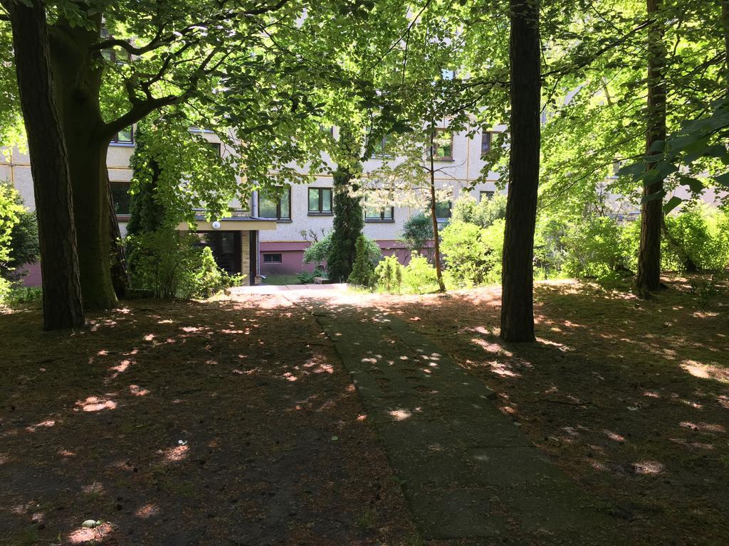 Wolin-Travel Apartament Dom Przy Parku 미엥지즈드로예 외부 사진