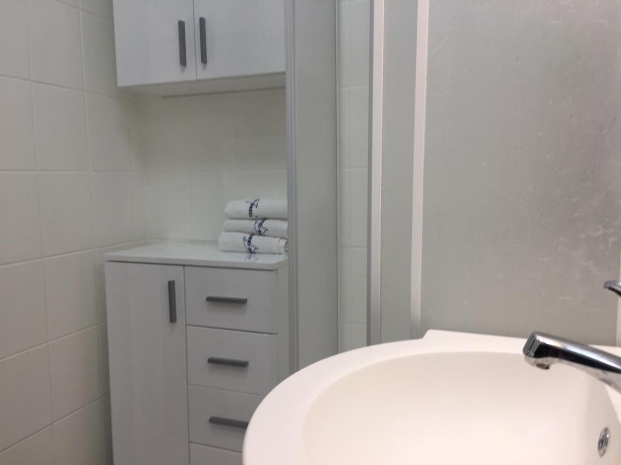 Wolin-Travel Apartament Dom Przy Parku 미엥지즈드로예 외부 사진